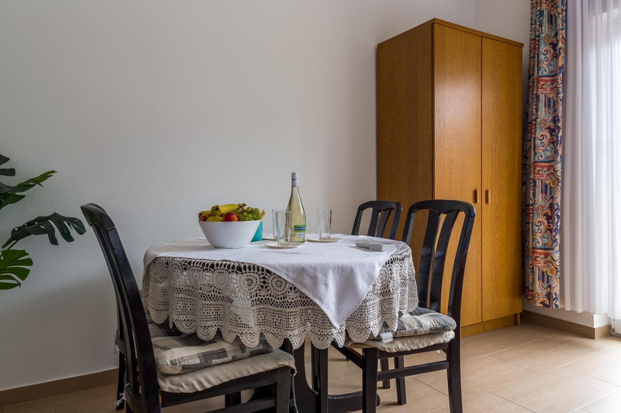 Apartments Claudia Шмрика Экстерьер фото