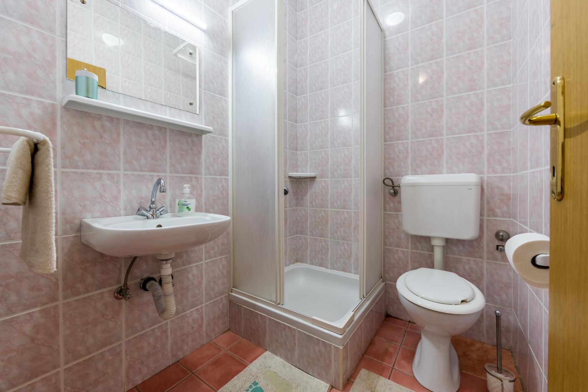 Apartments Claudia Шмрика Экстерьер фото